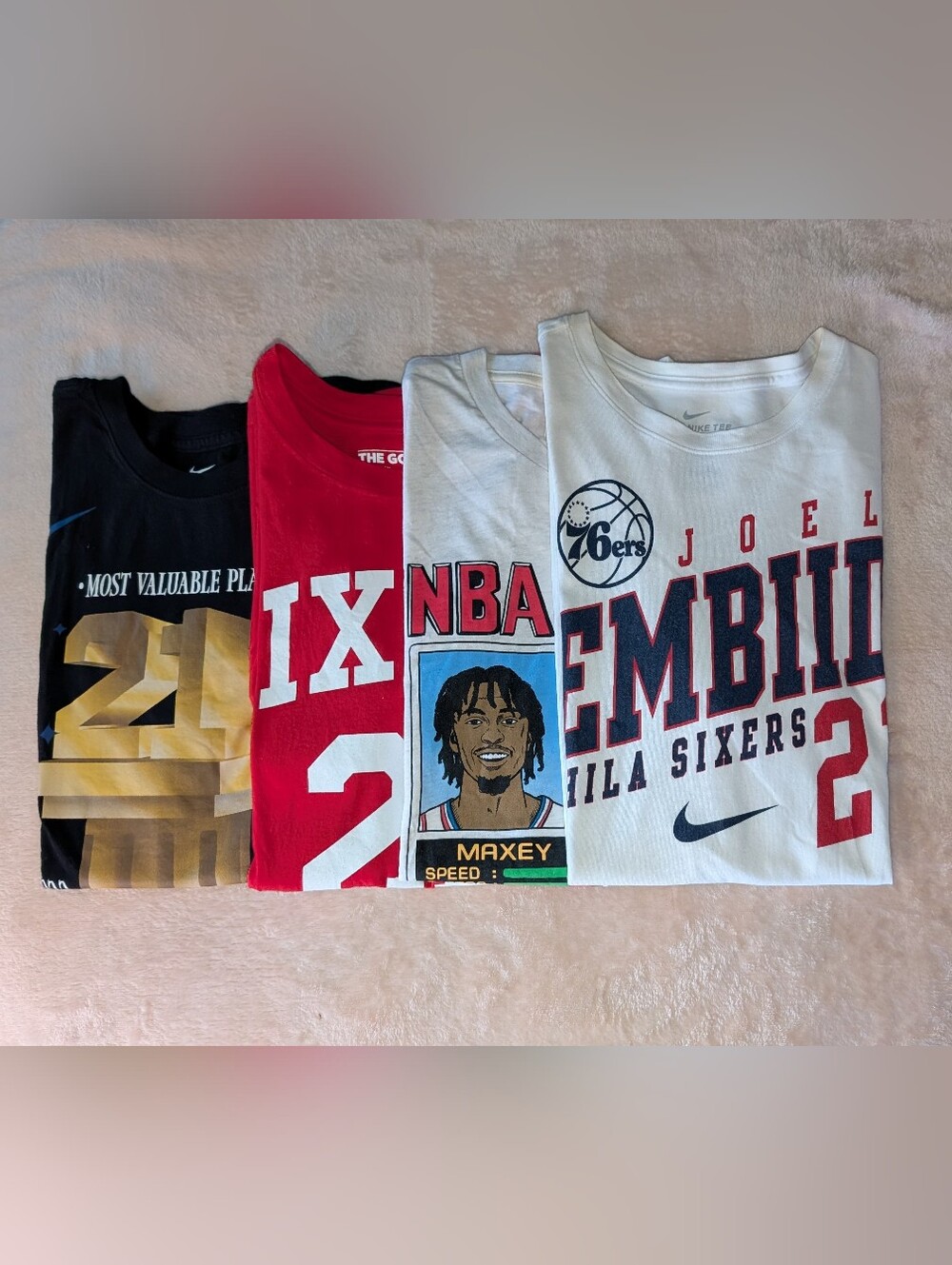 Bundle Of 4 Philadelphia 76ers Sports Graphic Tee's T-shirt Joel Embiid (S)